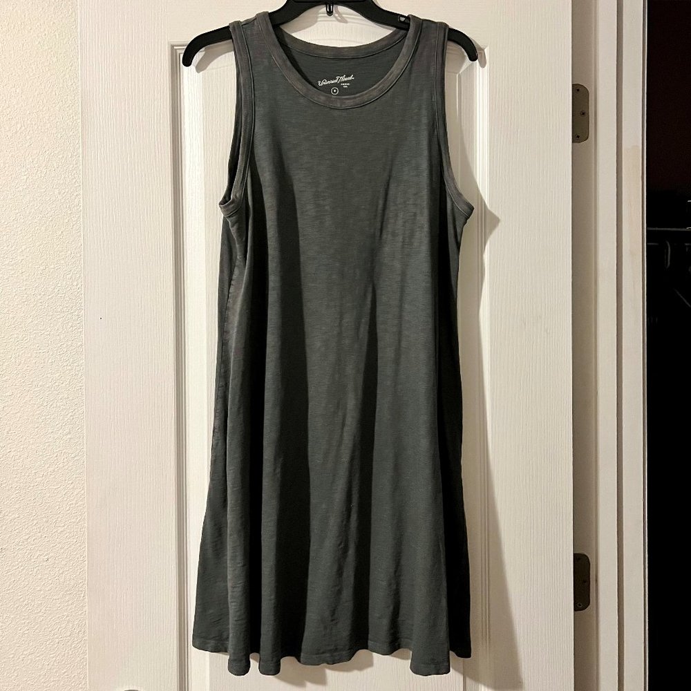 Universal Thread Dark Grey Dress